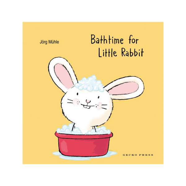 Bathtime for Little Rabbit, En